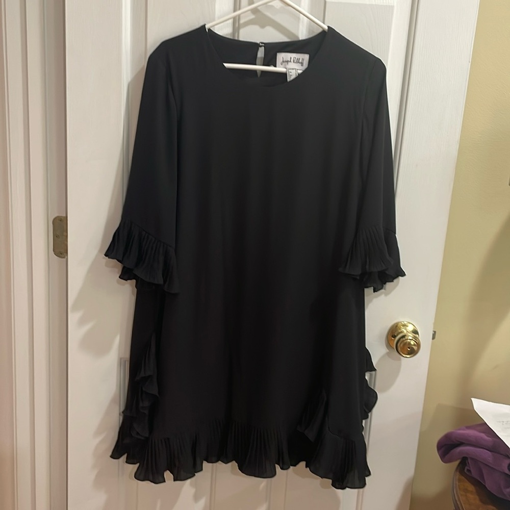 Adorable black cocktail dress